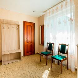 Номер стандарт семейный с 4 односпальными кроватями