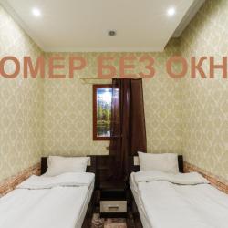 Номер эконом с 2 односпальными кроватями (без окна)