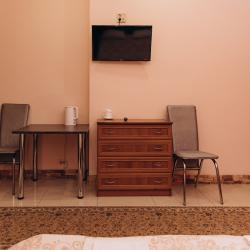 Номер стандарт с 1 двуспальной кроватью