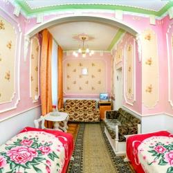 Номер улучшенный с 2 односпальными кроватями (с пансионом)