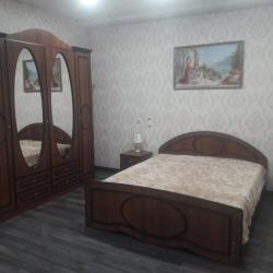Номер стандарт с 1 односпальной и 1 двуспальной кроватью