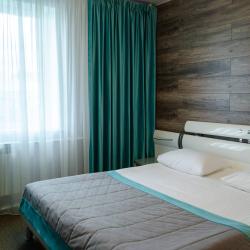 Номер стандарт с 1 двуспальной кроватью