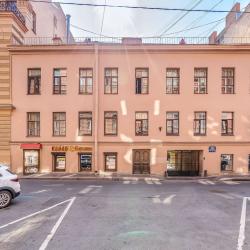 Фото Отель Метры в центре на переулке Ульяны Громовой 3