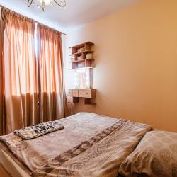 Фото Апартаменты на улице Лукачева 4