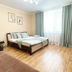 Фото Апартаменты на улице Павлюхина 99