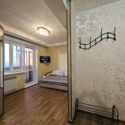 Фото Апартаменты в 9-м микрорайоне 20А