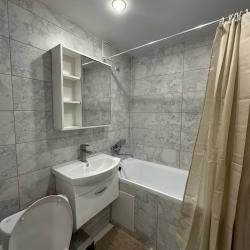 Фото Апартаменты на улице Староникитской 10