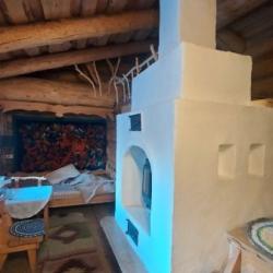 Номер стандарт с 2 односпальными кроватями на печи
