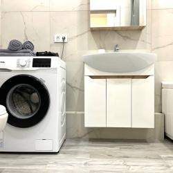 Фото Отель Romlex Apartments (Ромлекс) на улице Героев Сталинградской битвы 9