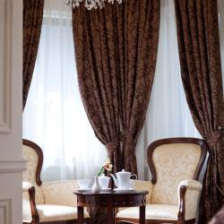 Фото Отель Villa Elena Hotel & Residences (Вилла Елена)