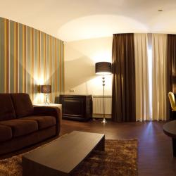 Номер стандарт с 1 двуспальной кроватью