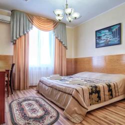 Фото Отель Три звезды (первый корпус)