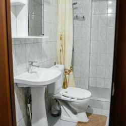 Комната комфорт с 1 двуспальной и 1 двухъярусной кроватью