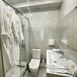 Фото Отель Atlantis Marina