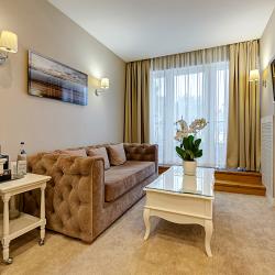 Номер полулюкс (мансарда)