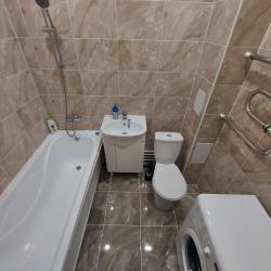 Фото Апартаменты на проспекте Зырина 3