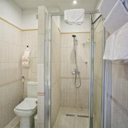 Комната комфорт с 1 двуспальной кроватью