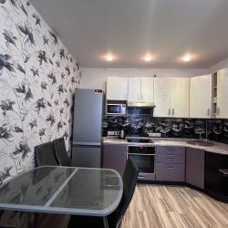 Фото Отель AlexHome (АлексХоум) на улице Строителей 6