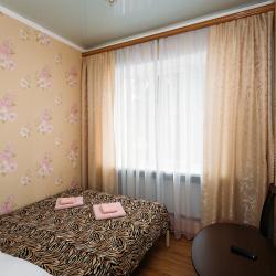 Номер эконом с 1 двуспальной кроватью