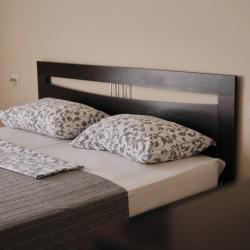 Комната семейная с 1 двуспальной и 1 двухъярусной кроватью