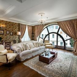 Фото Отель Villa Elena Hotel & Residences (Вилла Елена)