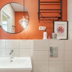 Фото Отель RentPlaza (РентПлаза) на улице Гая 22