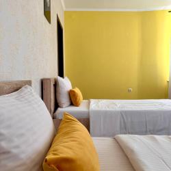 Фото Отель KluchnikOFF (КлючникОФФ) на Революционной