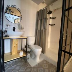 Фото Отель Cube House Osh (Куб Хаус )