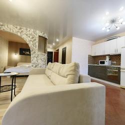 1-комнатные апартаменты студия Советская 69