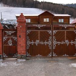 Фото Отель Домики в поселке Большое Голоустное