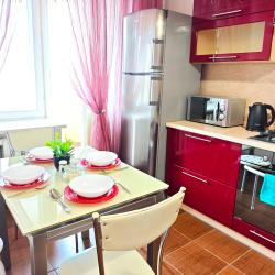 Фото Апартаменты на улице Чистопольская 77/2