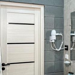 Номер стандарт с 1 двуспальной кроватью и балконом