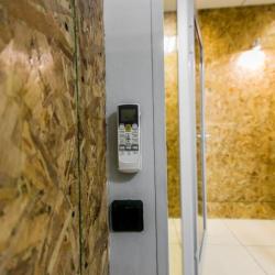 Кровать в 8-местном общем мужском номере (без окна)