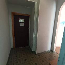 4-местный номер улучшенный семейный с 1 двуспальной кроватью