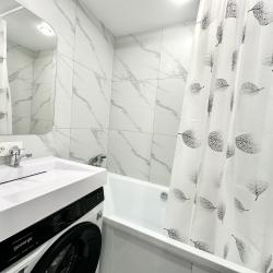 Фото Апартаменты на улице Завенягина 6