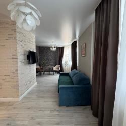 Фото Отель Apartments by Xasanov 1 на улице Мелик-Карамова 4