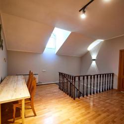 Фото Wanderlust Riverside hostel (Вандерласт Риверсайд хостел)