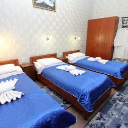 Комната стандарт с 3 односпальными кроватями