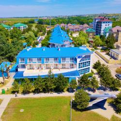 Номер полулюкс семейный
