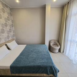 Фото Отель Квартира с видом на море и горы!