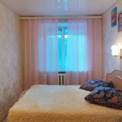 Фото Апартаменты на проспекте Победы 77