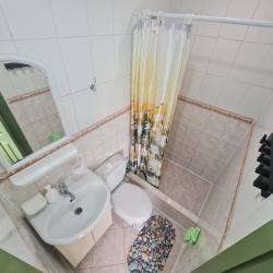 Комната стандарт с 2 односпальными кроватями и балконом