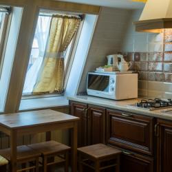Номер стандарт с 1 двуспальной кроватью и кухней