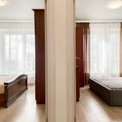 Фото Апартаменты в микрорайоне Парковый 1 корпус 1