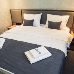 Номер стандарт с 1 двуспальной кроватью