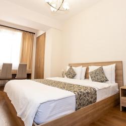 Фото Отель D&H Apartments (Ди энд Эйч)