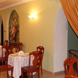 Фото Отель Наутилус (бывш. Метрополь)