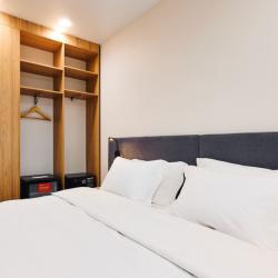 Номер стандарт с 1 двуспальной кроватью