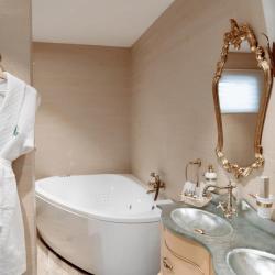 Фото Отель Охта Парк коттеджи