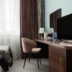 Номер улучшенный с 1 односпальной и 1 двуспальной кроватью